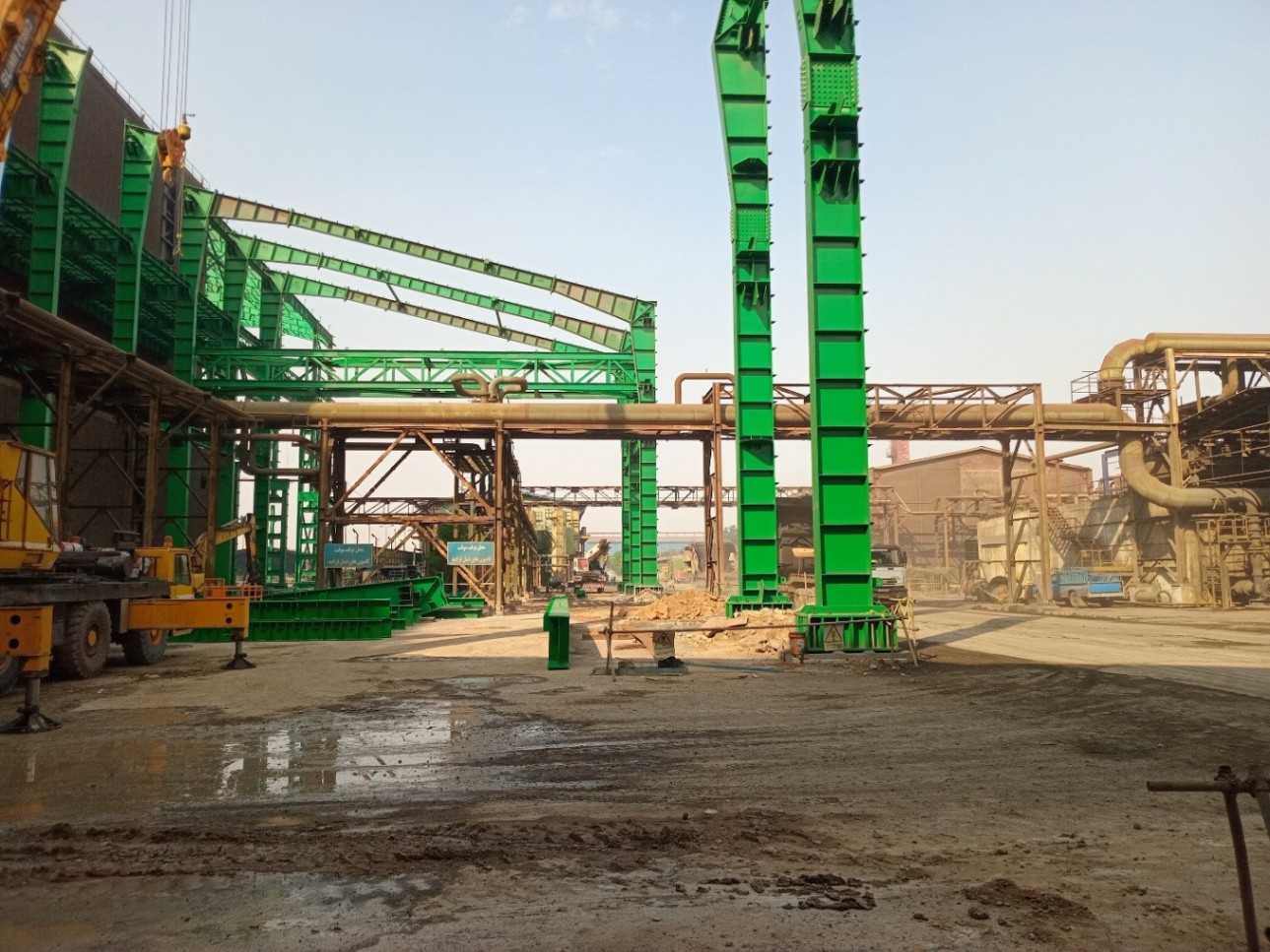 جابجايي لوله های کولينگ تاور 277 و کمپرسورخانه 613 شركت فولاد خوزستان